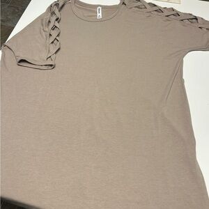 Zenana Premium Stylish Beige Lattice Sleeve Tunic NWOT M